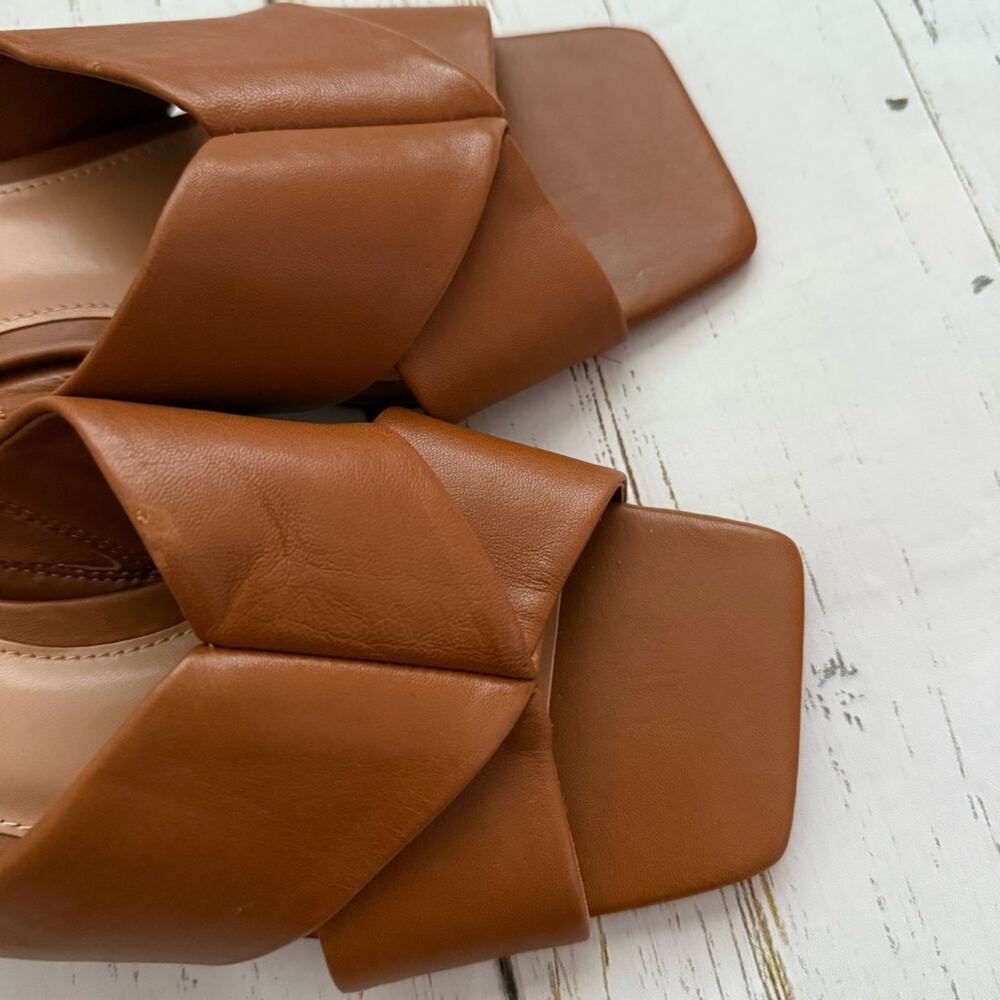 Vince Camuto Seedanta Women’s Sandal Brown Size 7.5 Leather Block Heel Slip On - Picture 4 of 9